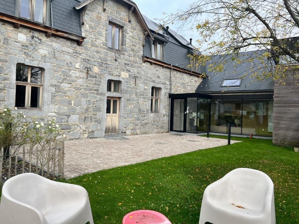 Le Presbytere De Sautour Exteriör bild