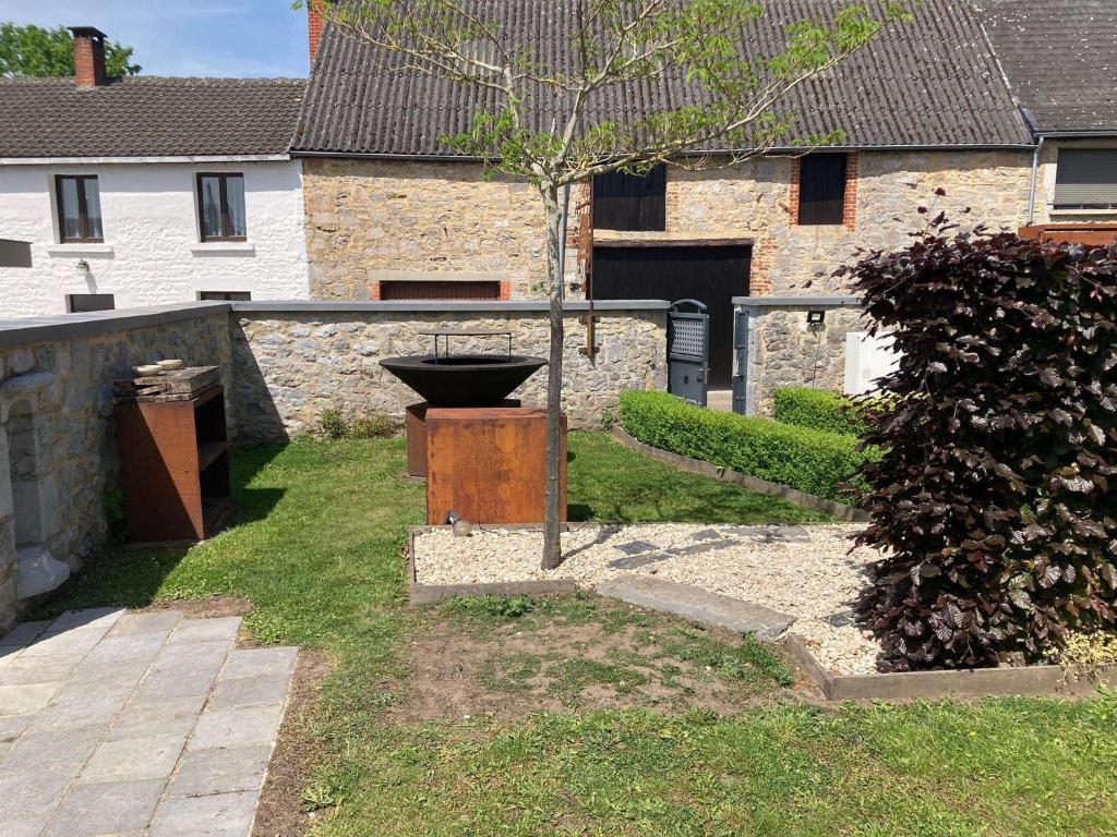 Le Presbytere De Sautour Exteriör bild