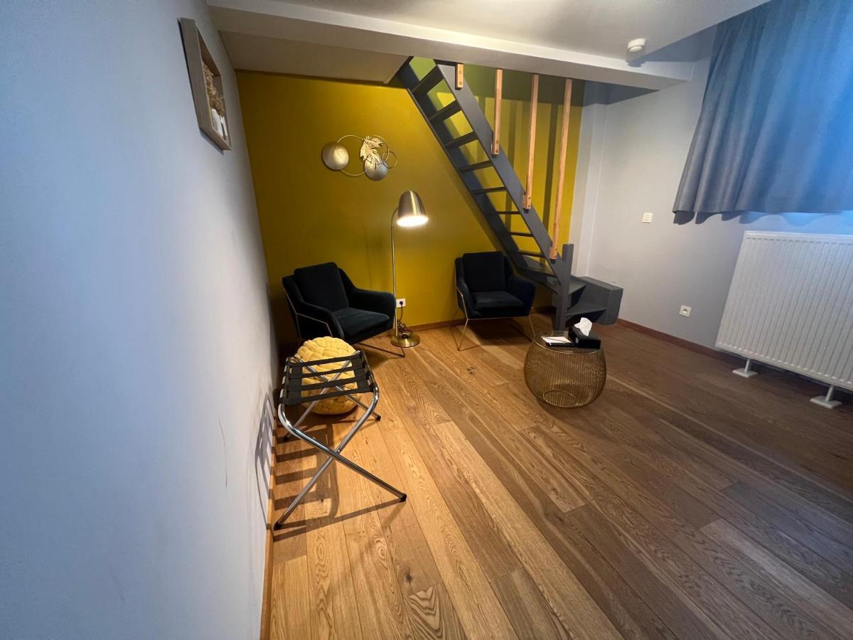 Le Presbytere De Sautour Exteriör bild